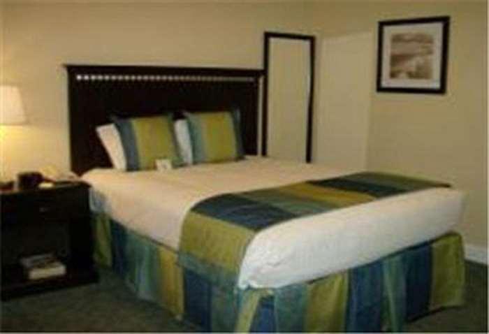 19 Atlantic Hotel Virginia Beach Ruang foto