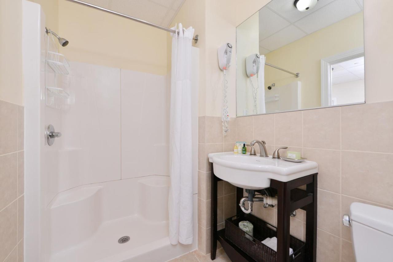 19 Atlantic Hotel Virginia Beach Bagian luar foto