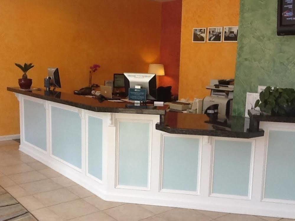 19 Atlantic Hotel Virginia Beach Bagian luar foto